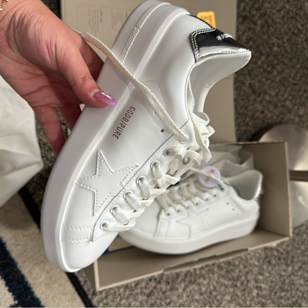 Golden Goose White and Black Sneakers Sleek Design